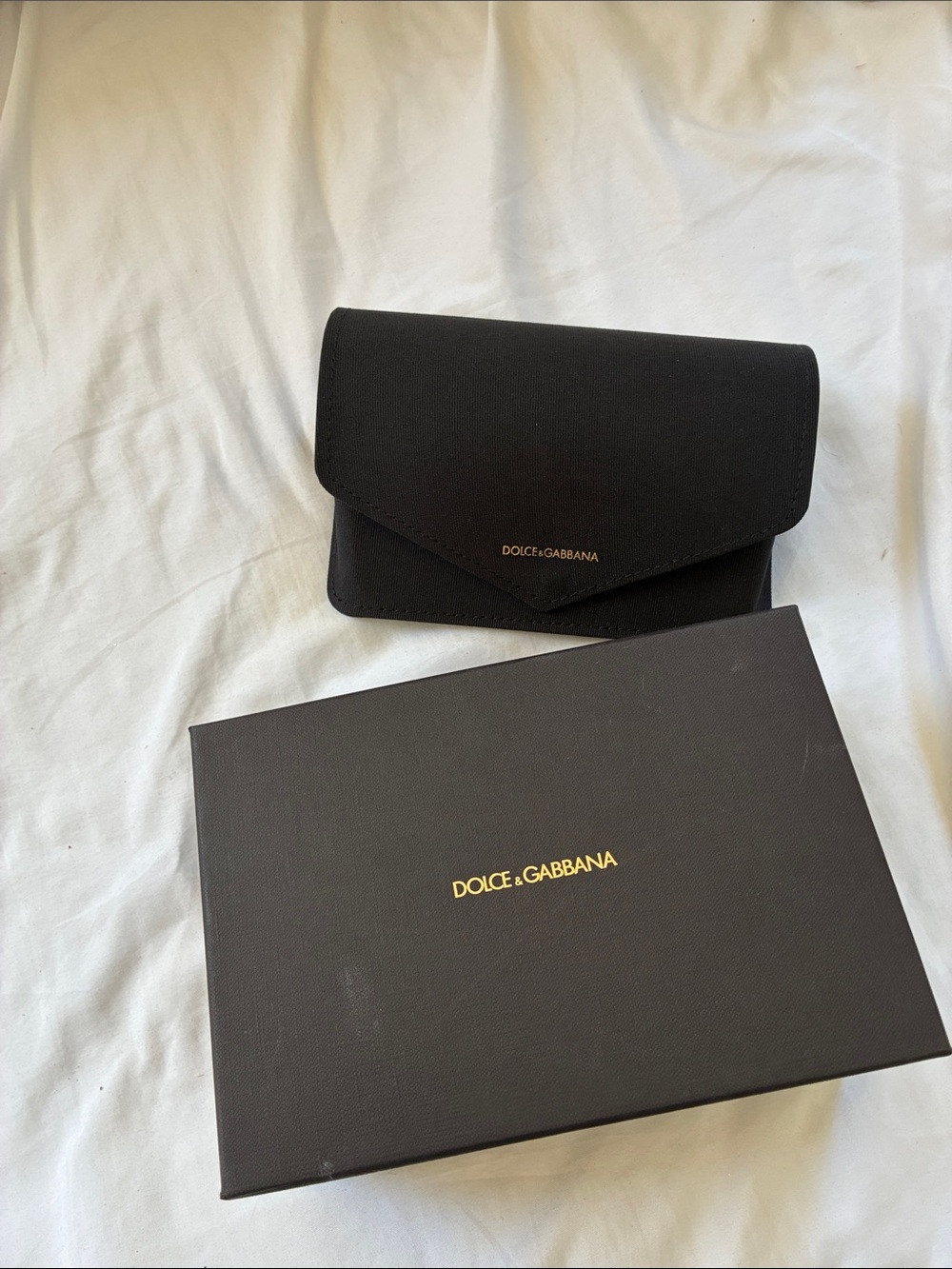 Dolce & Gabbana Black sunglasses Envelope and box with Gold Logo